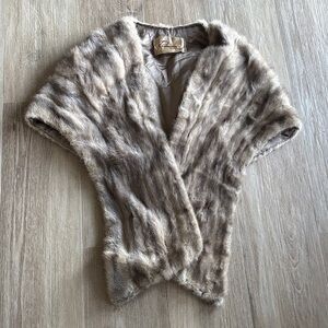 Vintage Fur Stole / Wrap in Light Brown and Cream